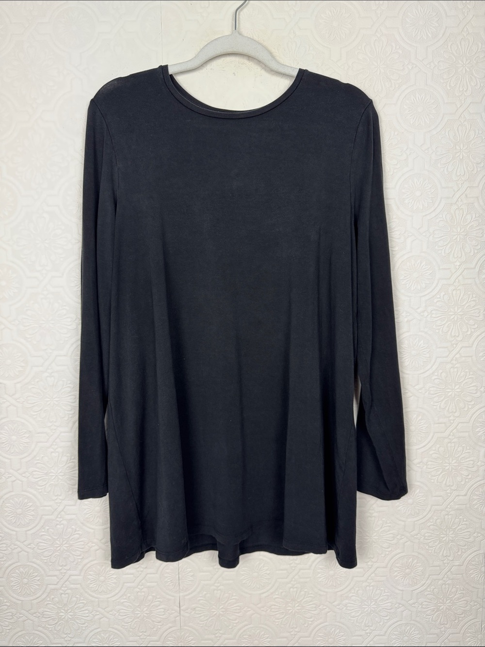 Eileen Fisher Black Long Sleeve Tunic Top Medium Minimalist Stretch Lyocell